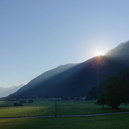 Ferienhaus Lechtaler Alpen Бах Экстерьер фото