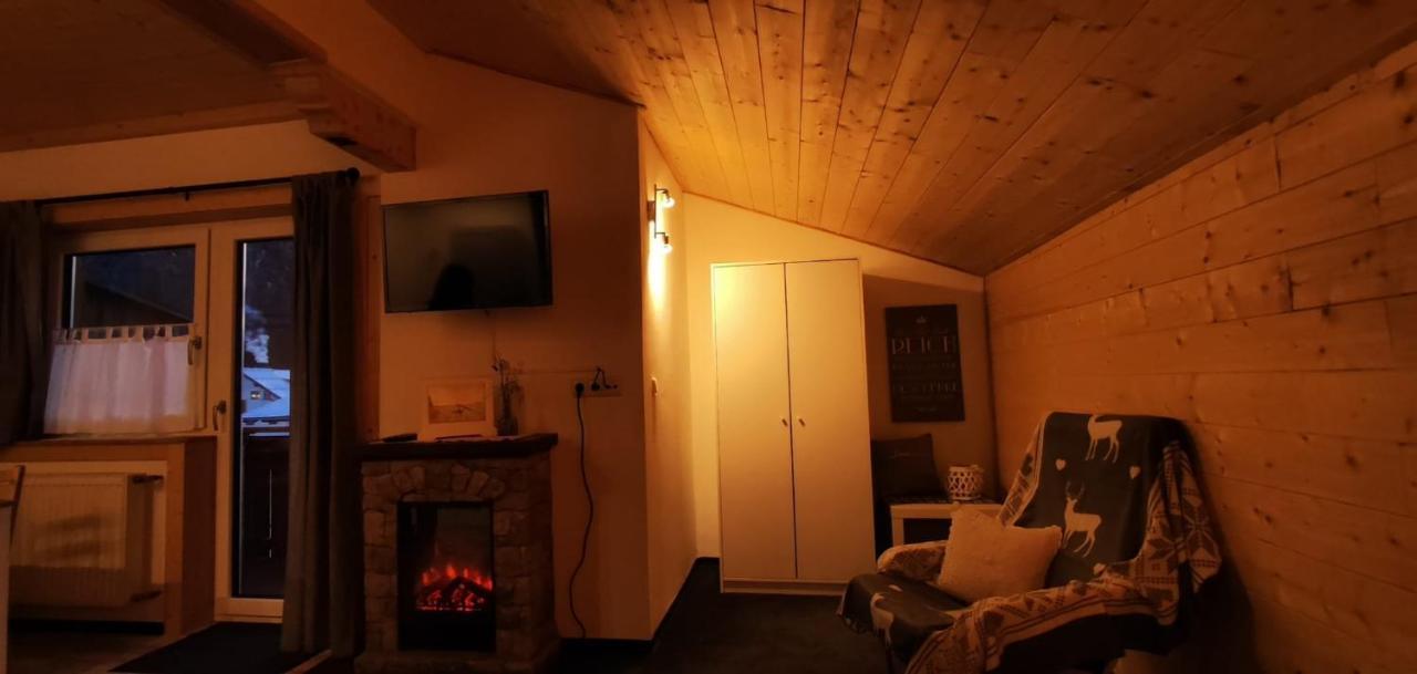 Ferienhaus Lechtaler Alpen Бах Экстерьер фото