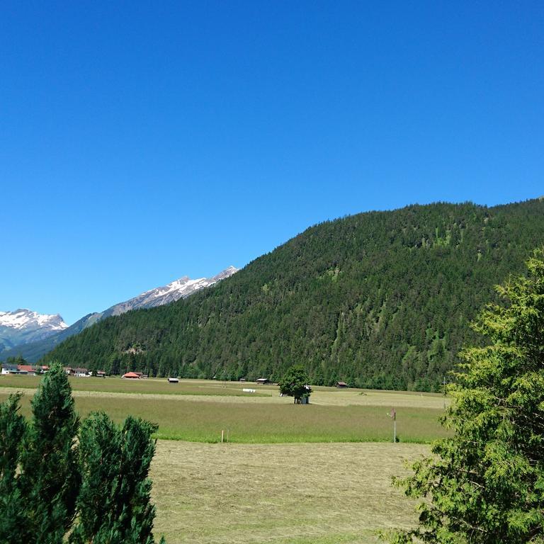 Ferienhaus Lechtaler Alpen Бах Экстерьер фото